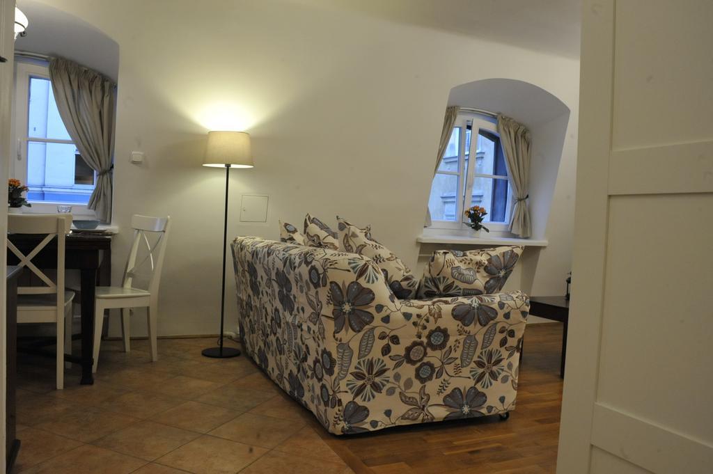Milotu - Apartament Uniwersytecki 华沙 外观 照片
